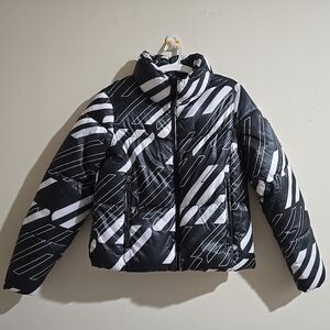 NWT SuperDry SportsStyle Statement Winter Puffer Jacket Women US Size 8 Black